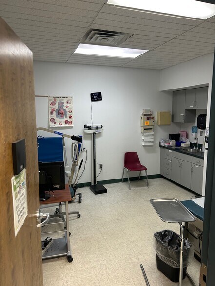 More Photos Of 214 State St, Schenectady Office For Lease