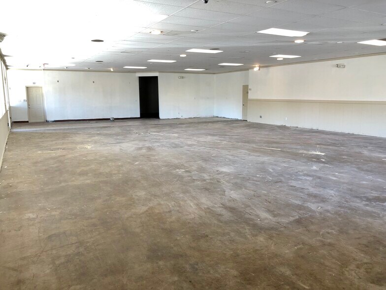 More Photos Of 3606-3626 Willow Pass Rd, Concord Unknown For Lease