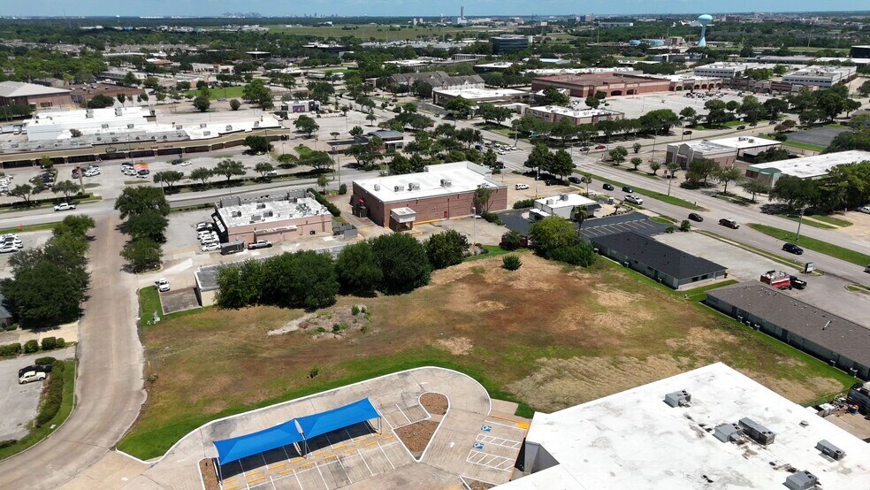 More Photos Of 16436 Sea Lark Rd, Houston Land For Sale