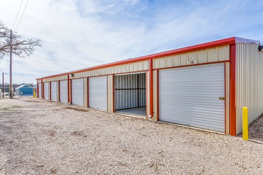 More Photos Of 2820 US Highway 380, Decatur Warehouse For Sale