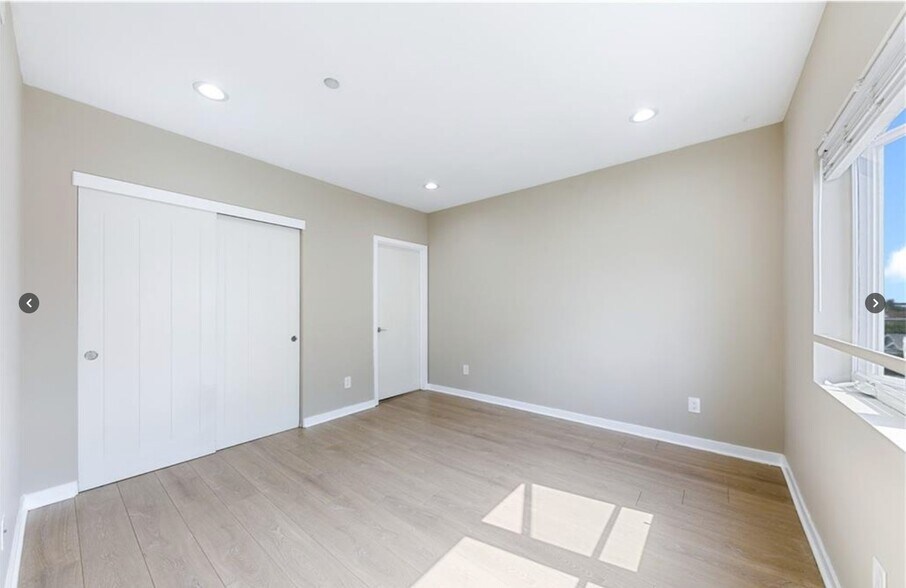 More Photos Of 961 N St Andrews Pl, Los Angeles Apartments For Sale