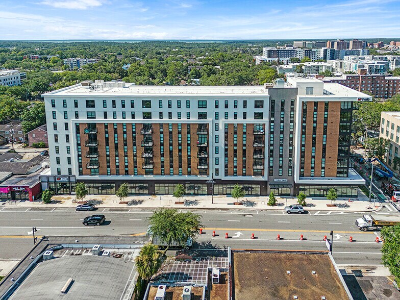 More Photos Of 1111 W University Ave, Gainesville Apartments For Lease