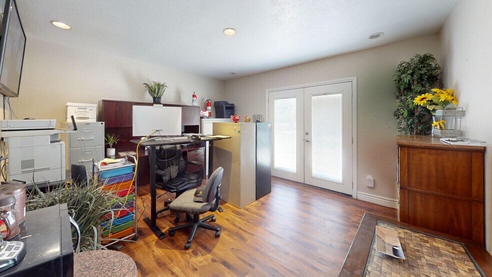 More Photos Of 18900 Cajon Blvd, San Bernardino Warehouse For Sale