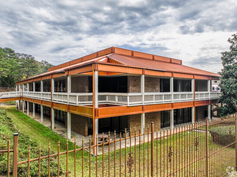 More Photos Of 4150 Snapfinger Woods Dr, Decatur Office For Sale