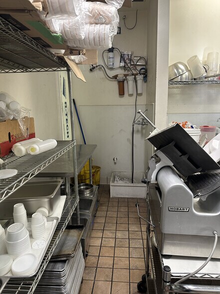 More Photos Of 2320 Belshaw St, Mojave Restaurant For Sale