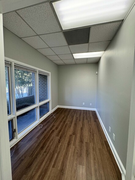 More Photos Of 101 N McDowell St, Charlotte Office For Sale