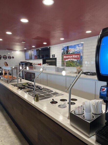 More Photos Of 1500 Anna Sparks Way, Mckinleyville Restaurant For Sale