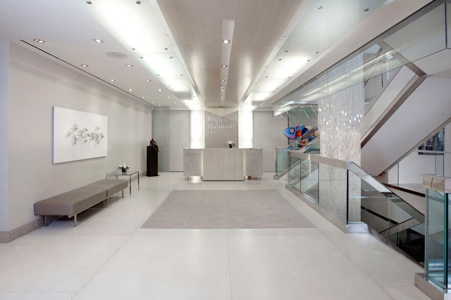 More Photos Of 95 Wellington St W, Toronto Office For Lease