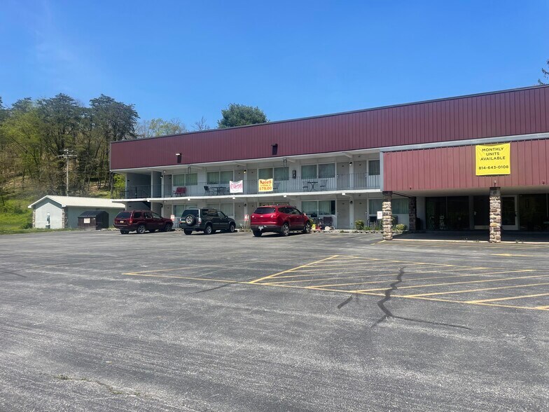More Photos Of 11979 William Penn Hwy, Huntingdon Hotel For Sale