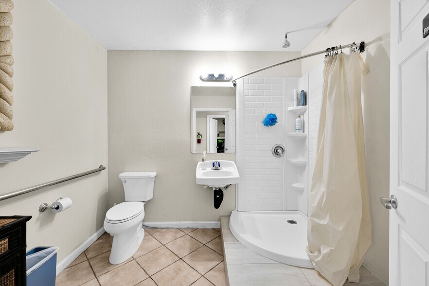 More Photos Of 2476 Stirrup Rd, Borrego Springs General Retail For Sale