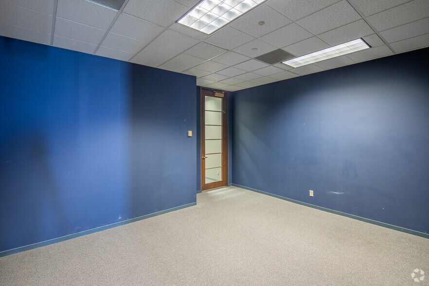 Photo of 24th Floor Ste 2440