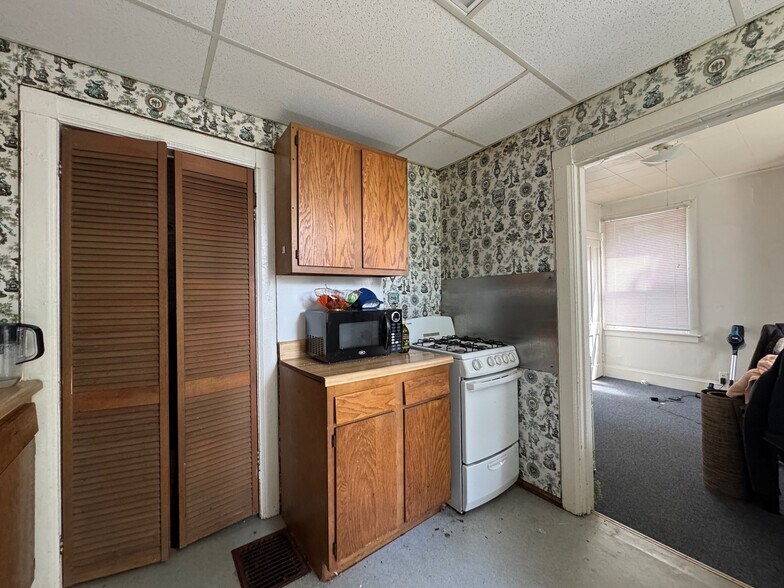 More Photos Of 204 Linden Ave, Ithaca Multifamily For Sale