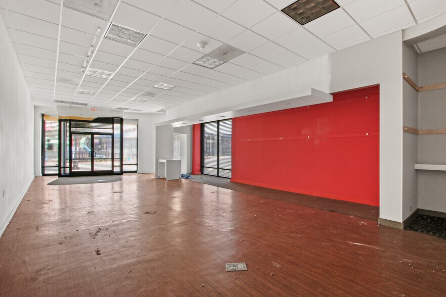 More Photos Of 10926 Main St, El Monte Storefront Retail Office For Sale