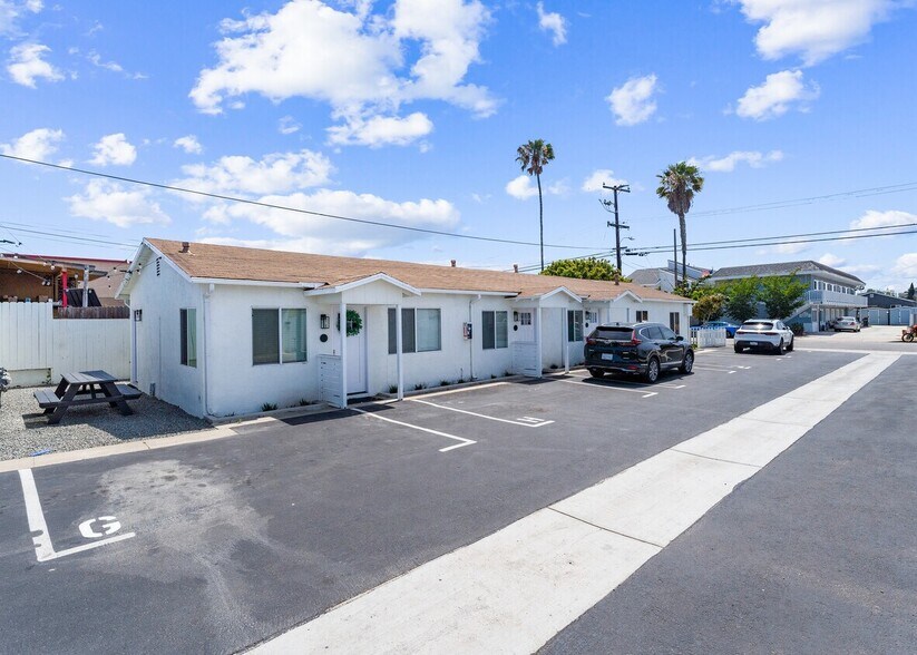 More Photos Of 2027-29 Harbor Blvd, Costa Mesa Apartments For Sale