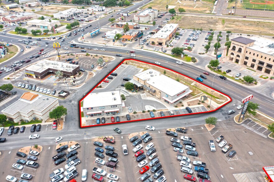 More Photos Of 7709 McPherson Rd, Laredo Freestanding For Sale