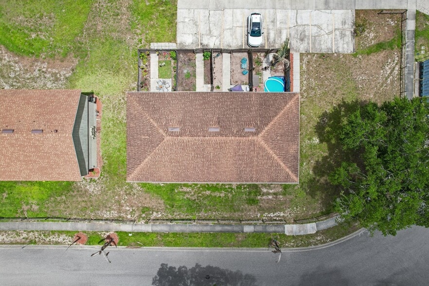 More Photos Of 12057-12063 Tift Cir, Orlando Apartments For Sale