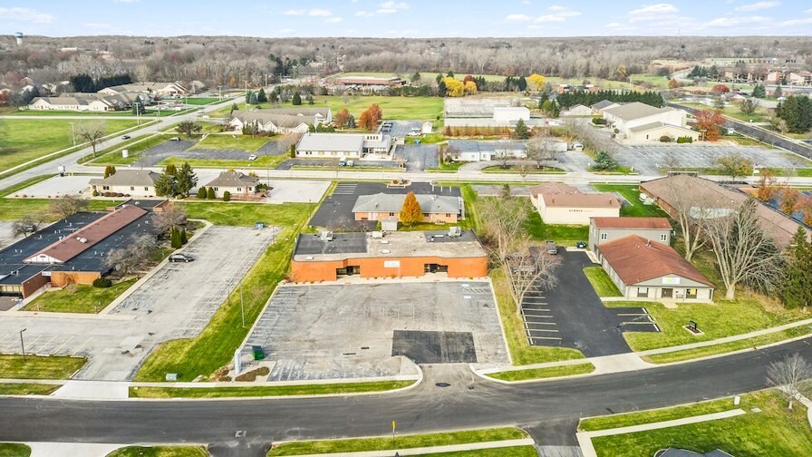 More Photos Of 501 Wall St, Valparaiso Medical For Sale