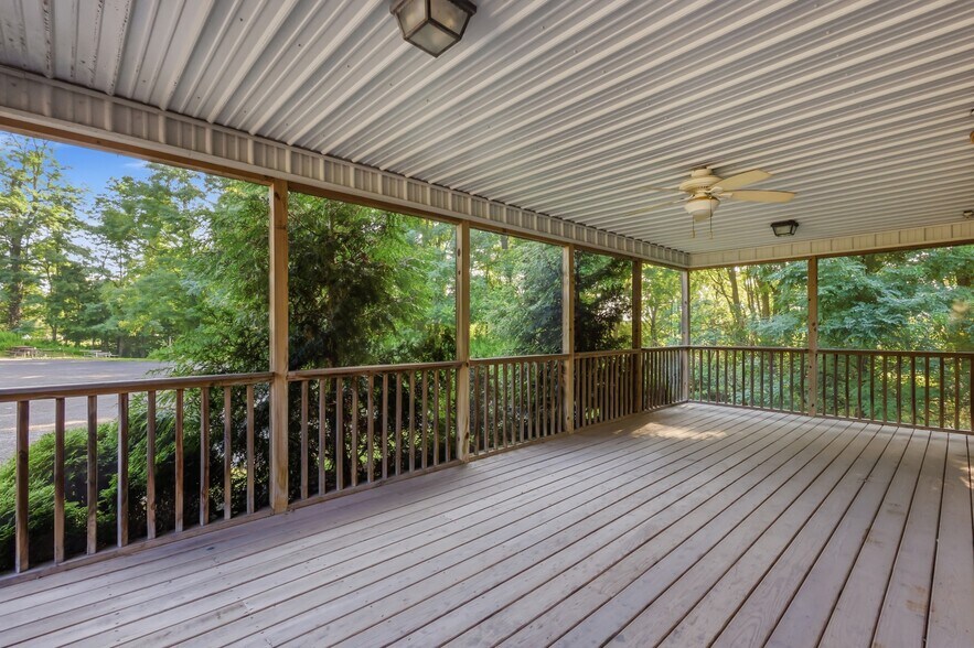 More Photos Of 225 Owego Turnpike, Waymart Specialty For Sale