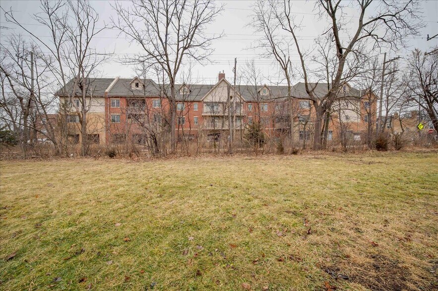 More Photos Of 324 S Main St, Lombard Land For Sale