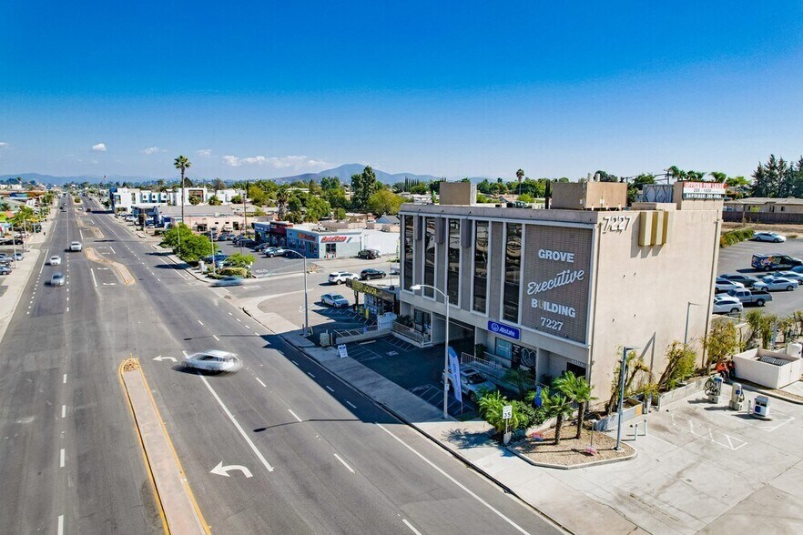 More Photos Of 7227 Broadway, Lemon Grove Office For Sale