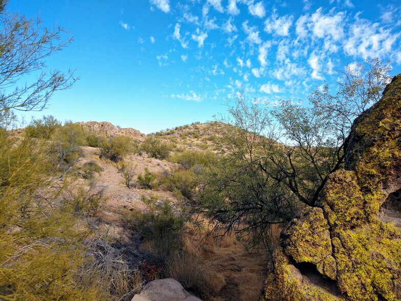 More Photos Of South of the SEC of US-60 & Flying E Ranch Rd @ Flying E Ranch Rd & US-60, Wickenburg Land For Sale