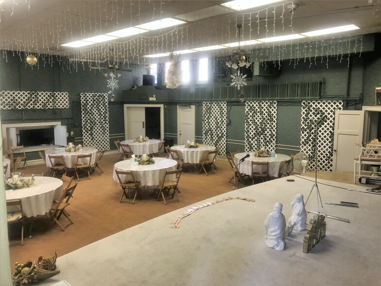 More Photos Of 908 Highland Ave, New Castle Religious Facility For Sale