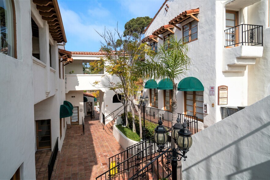 More Photos Of 1401 N El Camino Real, San Clemente Loft Creative Space For Lease