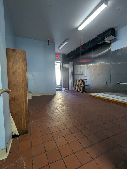 More Photos Of 3421-3439 Boston Rd, Bronx Storefront Retail Office For Lease