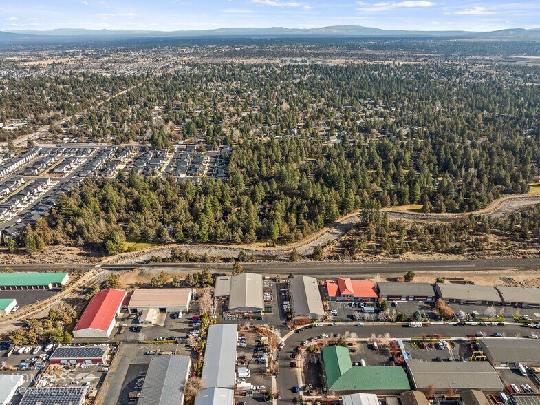 More Photos Of 20676 Carmen Loop, Bend Warehouse For Sale