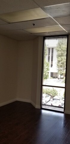 More Photos Of 1601 Dove St, Newport Beach Medical For Lease