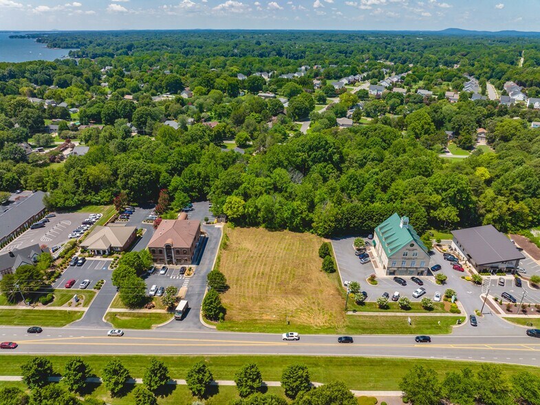 More Photos Of 520 Williamson Rd, Mooresville Land For Sale