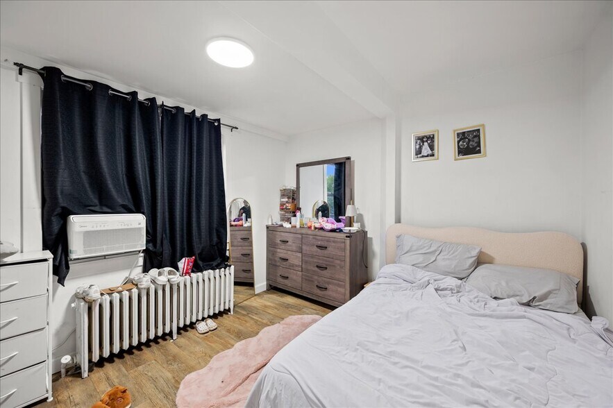 More Photos Of 95 Grant St, Rye Brook Multifamily For Sale