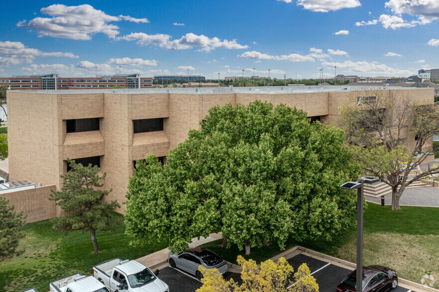 More Photos Of 13801 Wireless Way, Oklahoma City Office For Lease