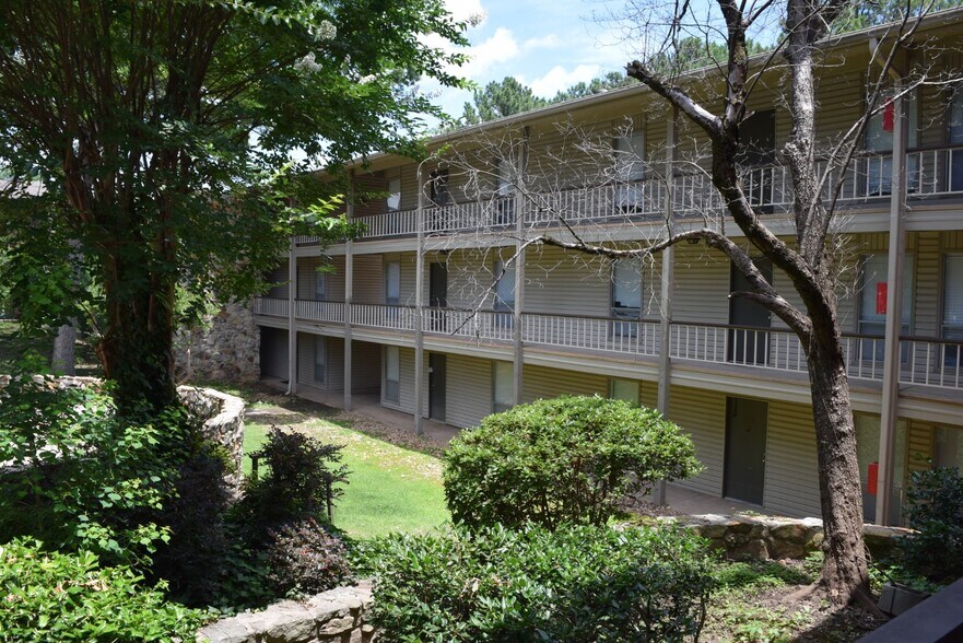 More Photos Of 1701 Skyline Dr, North Little Rock Multifamily For Sale
