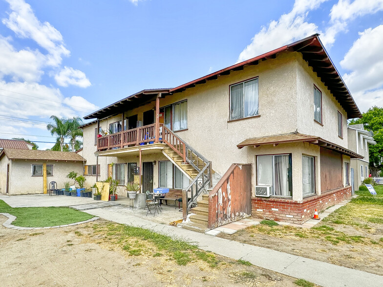 Primary Photo Of 231 W Knepp Ave, Fullerton Apartments For Sale