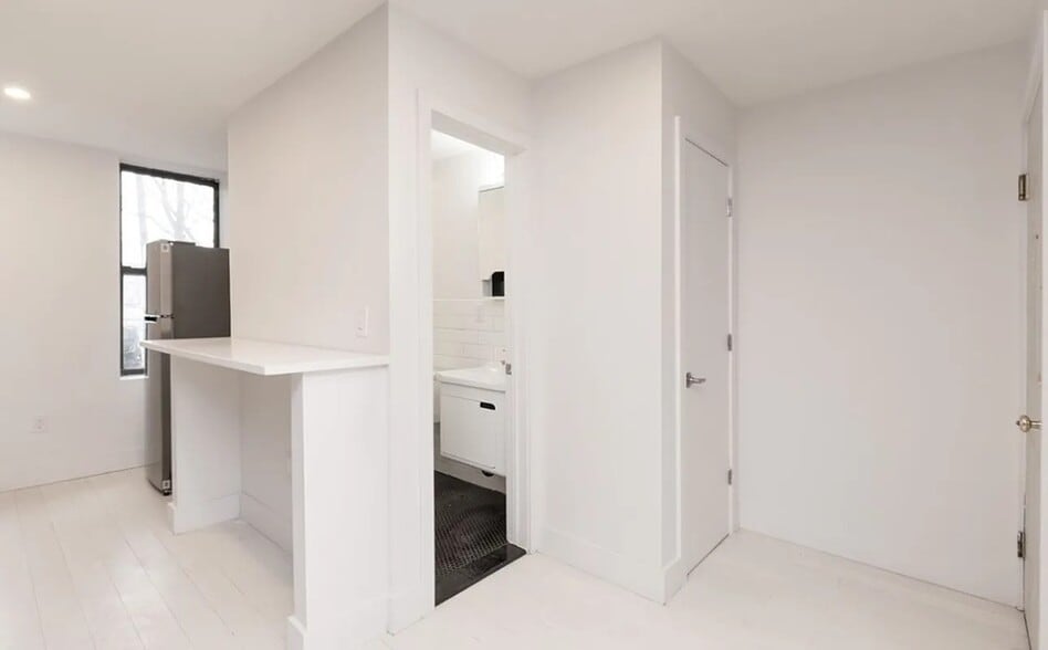 More Photos Of 317 E 5th St, New York Apartments For Lease
