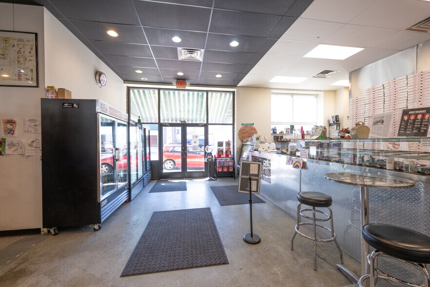 More Photos Of 601 Front St, Catasauqua Restaurant For Sale