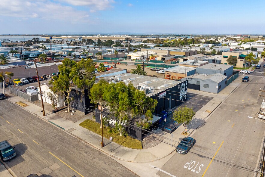 More Photos Of 2702 Saint Louis Ave, Signal Hill Warehouse For Lease