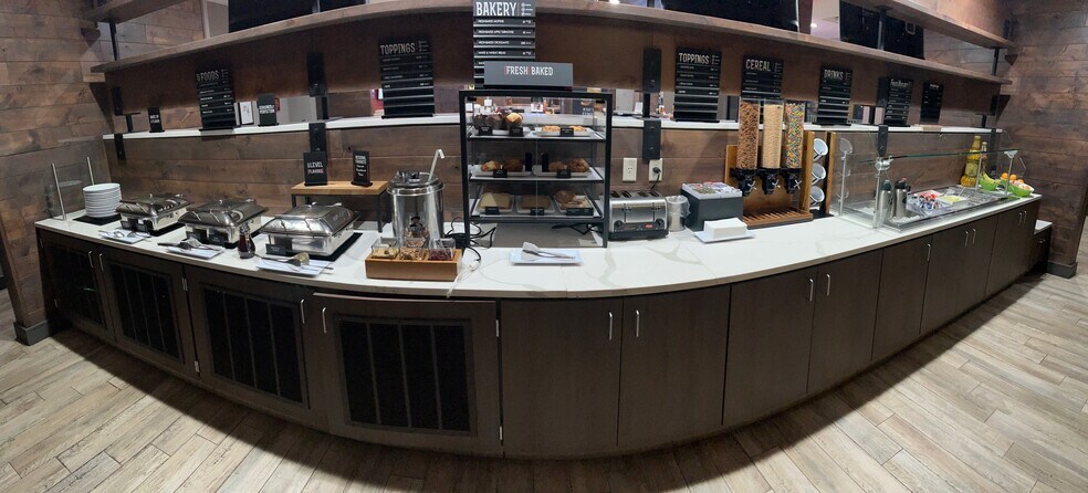 More Photos Of 6107 Justice Ave, Lubbock Hotel For Lease