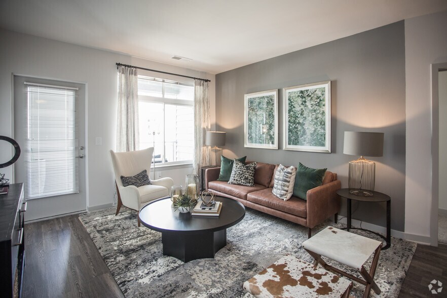 More Photos Of 8010 Gramercy Blvd, Rockville Apartments For Lease