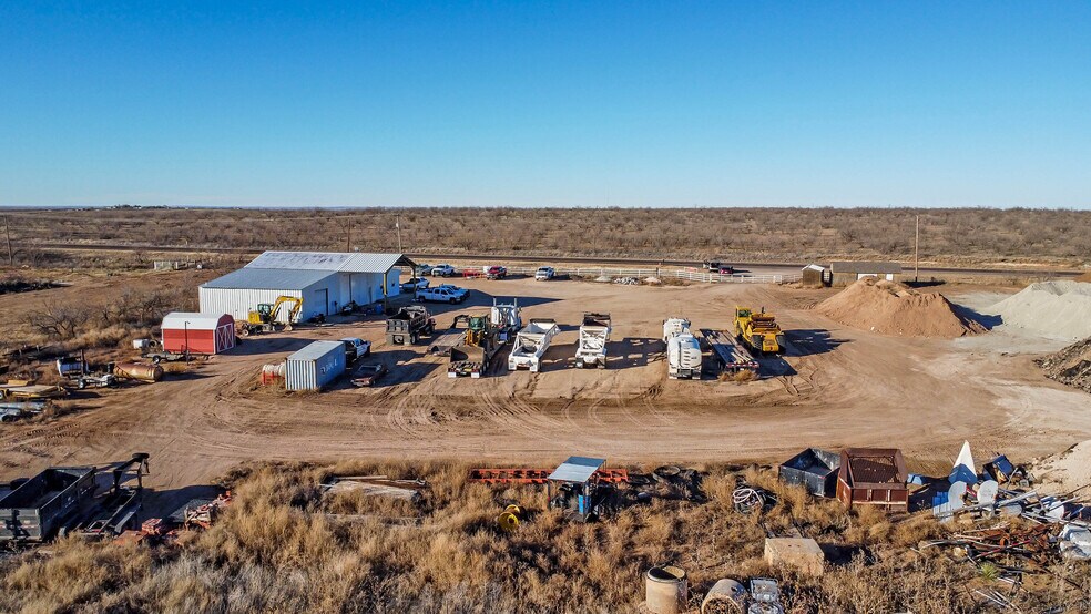 More Photos Of 3101 Givens Ave, Amarillo Warehouse For Sale