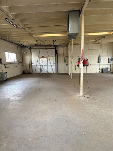 More Photos Of 15044 Proctor Ave, City of Industry Manufacturing For Sale