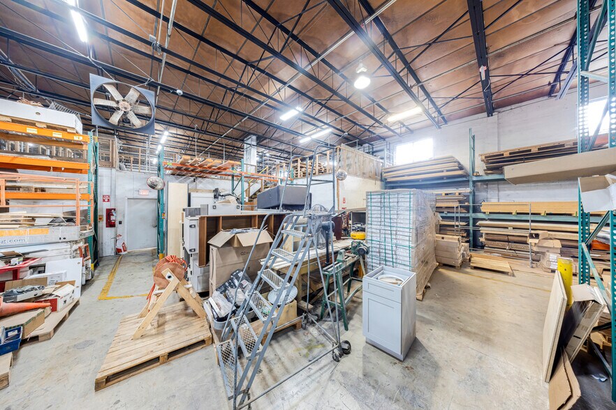 More Photos Of 7955 W 20th Ave, Hialeah Warehouse For Sale