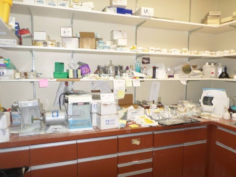 More Photos Of 1 Britton Pl, Voorhees Medical For Sale