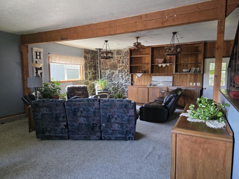 More Photos Of 37836 Highway 78, Grand View Industrial For Sale