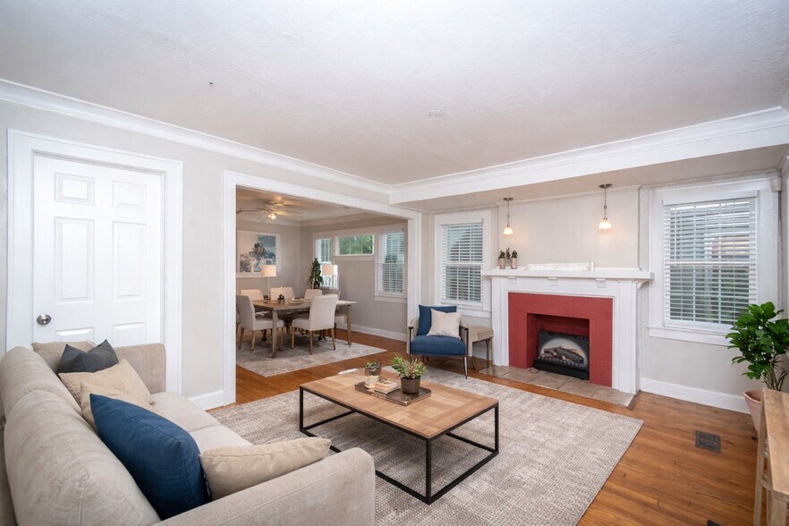 More Photos Of 5331 Charlotte St, Kansas City Apartments For Sale