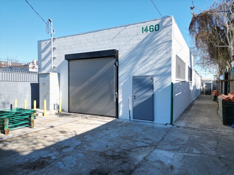 Primary Photo Of 1460 S Bonnie Beach Pl, Commerce Manufacturing For Sale