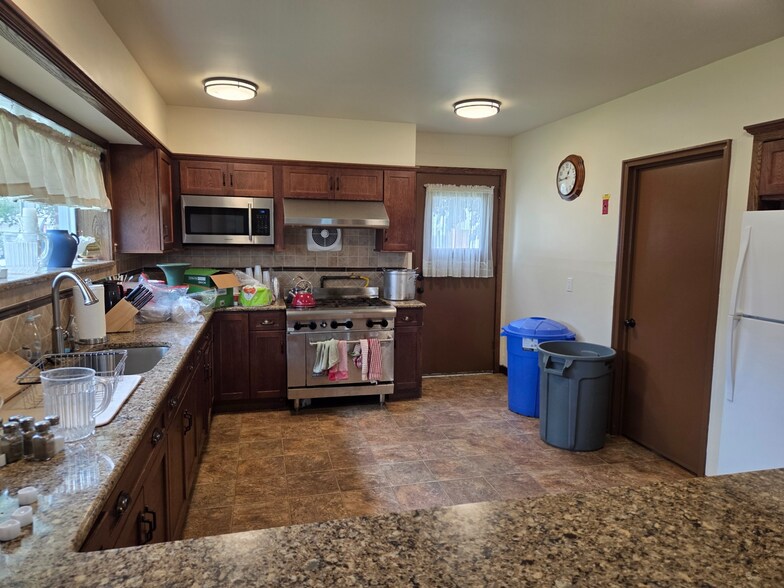 More Photos Of 252 Rushmore Ave, Carle Place Religious Facility For Sale