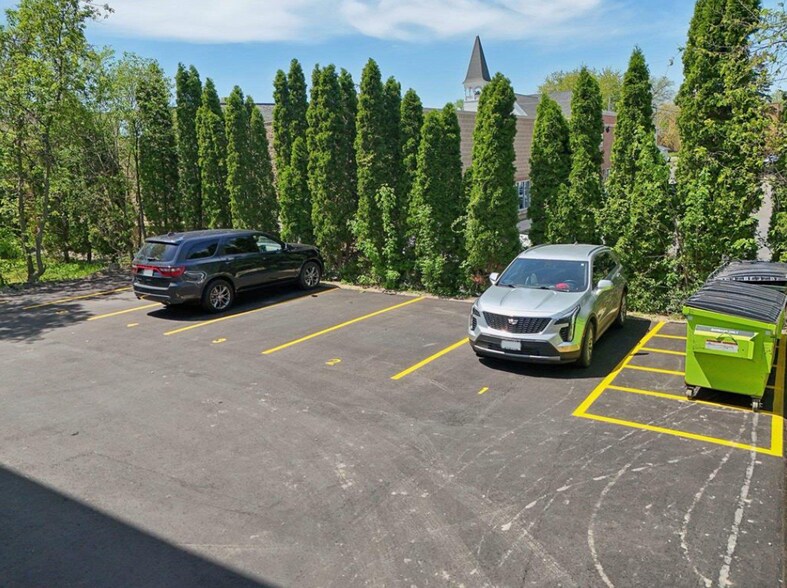 More Photos Of 108 N Main St, Edgerton Apartments For Sale