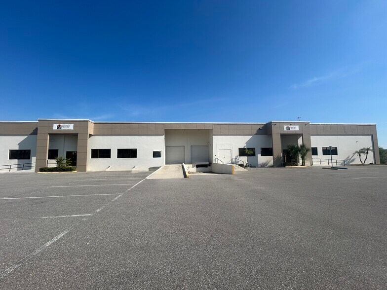 Primary Photo Of 2540-2550 118th Ave N, Saint Petersburg Warehouse For Lease